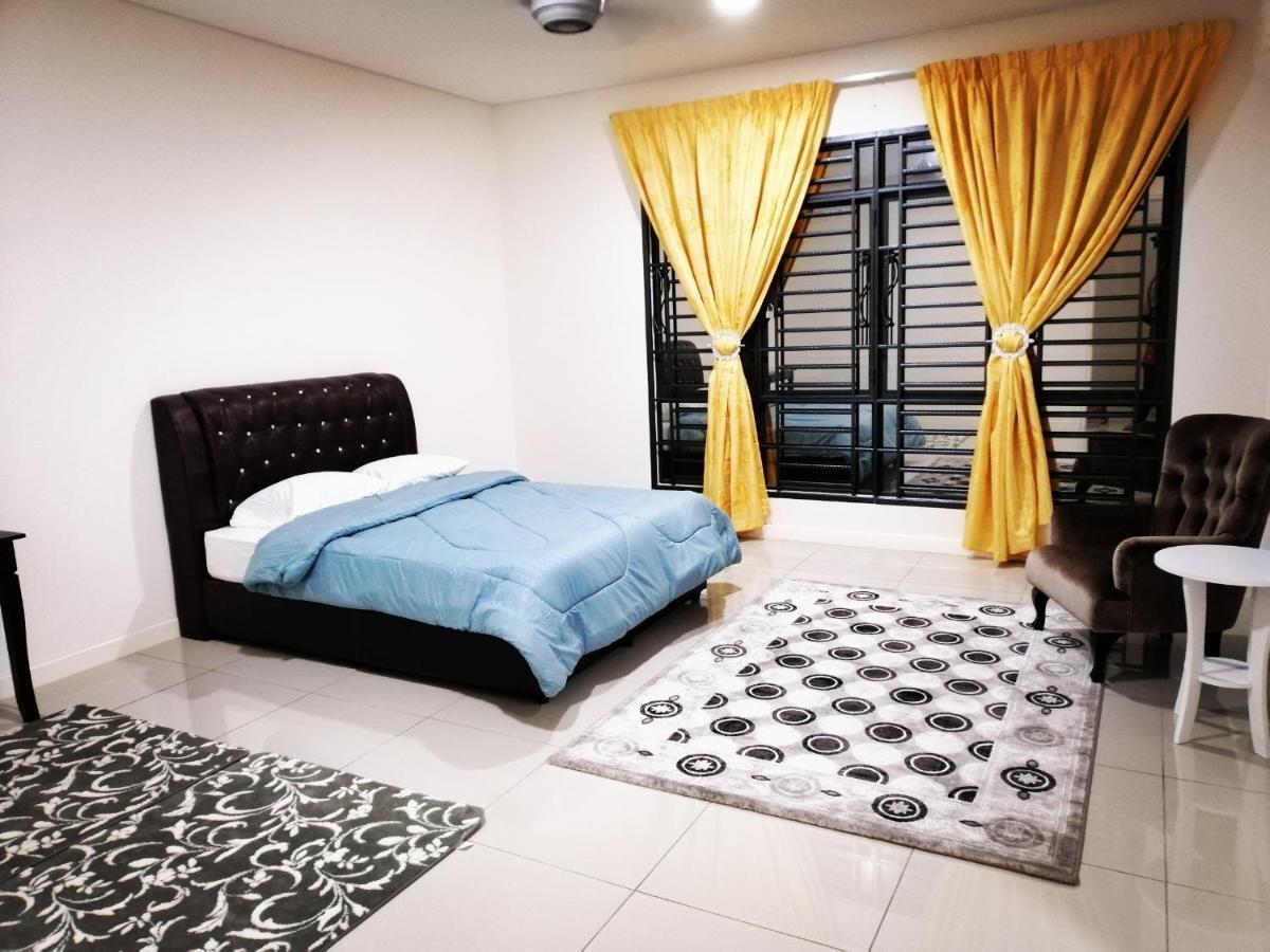 A&D Home-stay @Kota Warisan, Sepang  Bagian luar foto